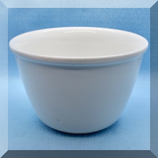 K48. Crate and Barrel white bowl. 3.5”h x 5.5”w. - $3